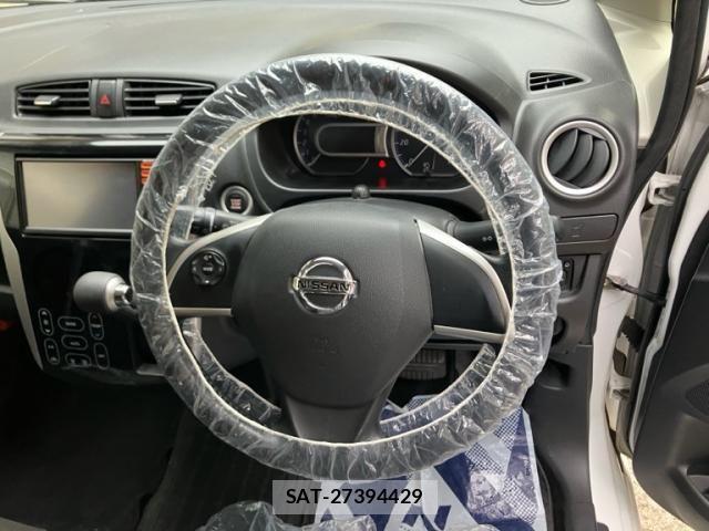 Nissan DAYZ 2014-07 7217362-19