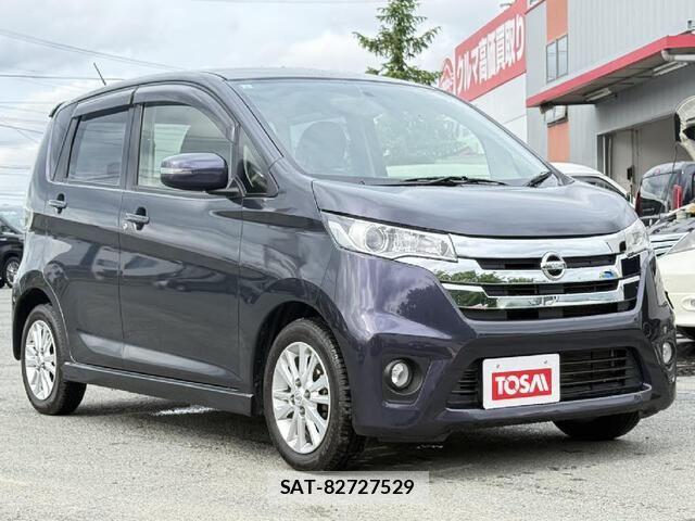Nissan DAYZ 2013-06 7250453-19