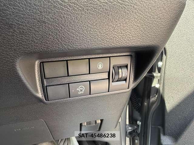 Nissan DAYZ 2021-10 7453919-9