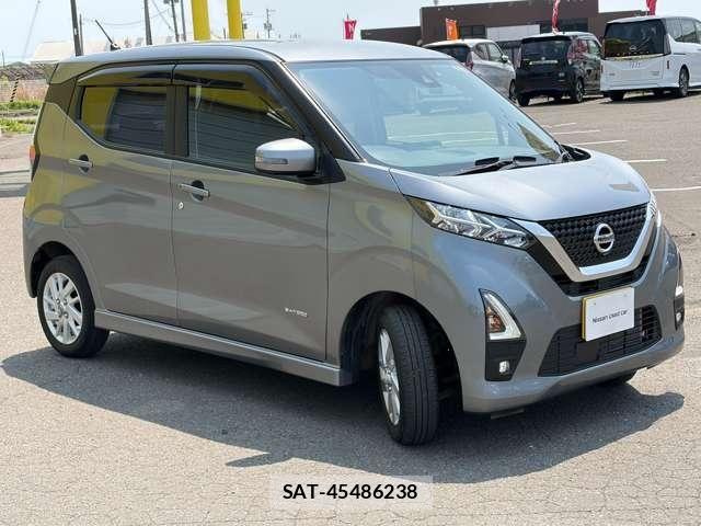 Nissan DAYZ 2021-10 7453919-21