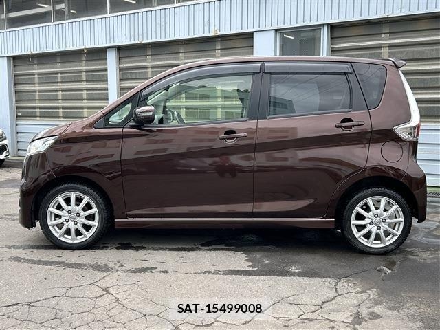 Nissan DAYZ 2016-03 7453922-4
