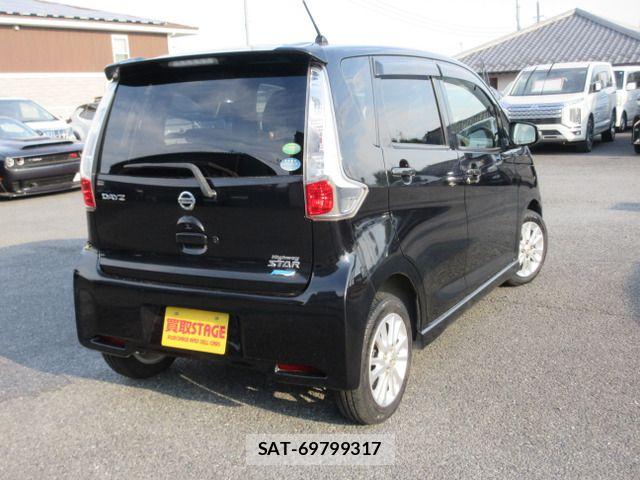 Nissan DAYZ 2015-03 7500237-2