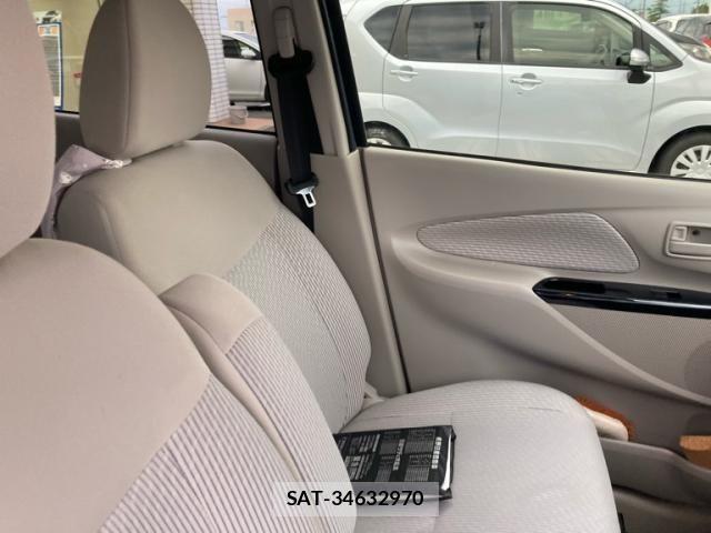 Nissan DAYZ 2015-08 7978992-12