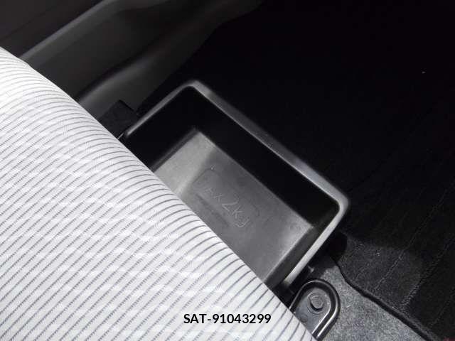 Nissan DAYZ 2015-06 7978990-8