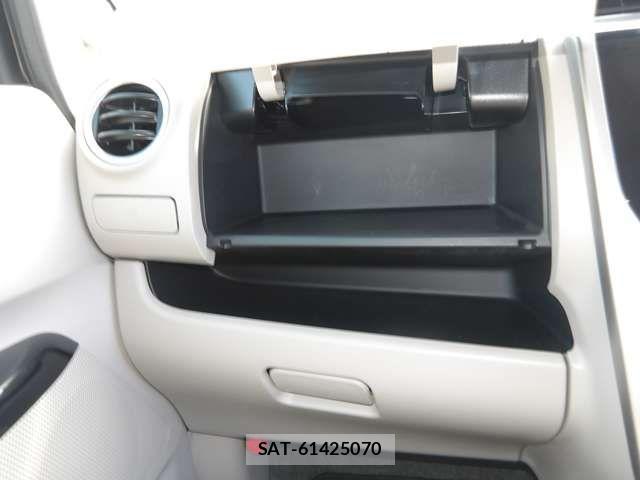 Nissan DAYZ 2016-04 7978989-15