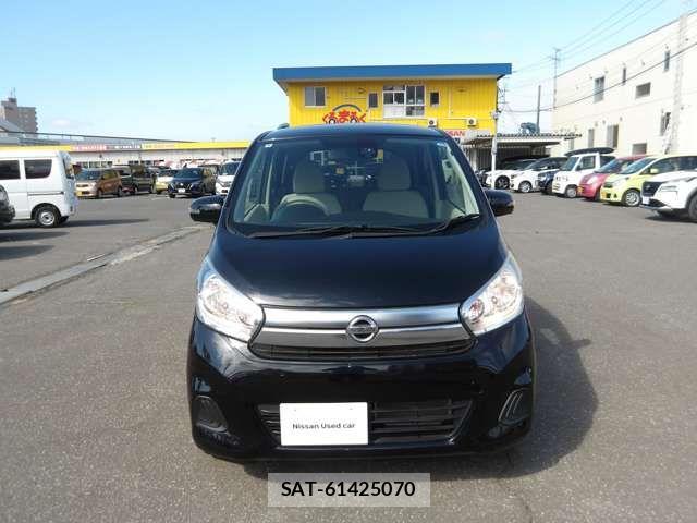 Nissan DAYZ 2016-04 7978989-3