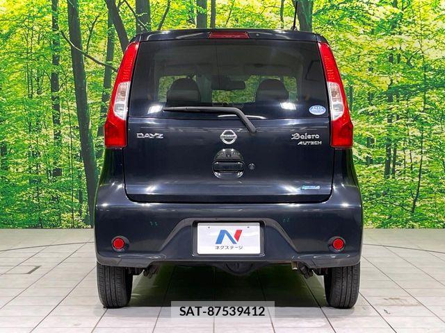 Nissan DAYZ 2016-10 7978987-14
