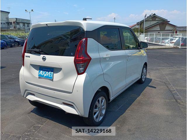 Nissan DAYZ 2022-07 8073550-3