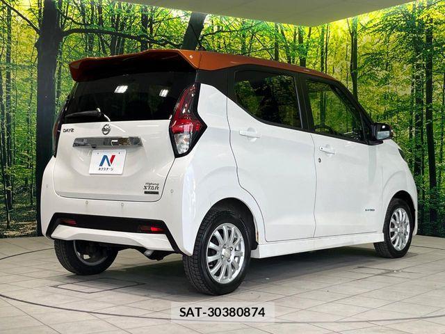 Nissan DAYZ 2019-09 8098838-16