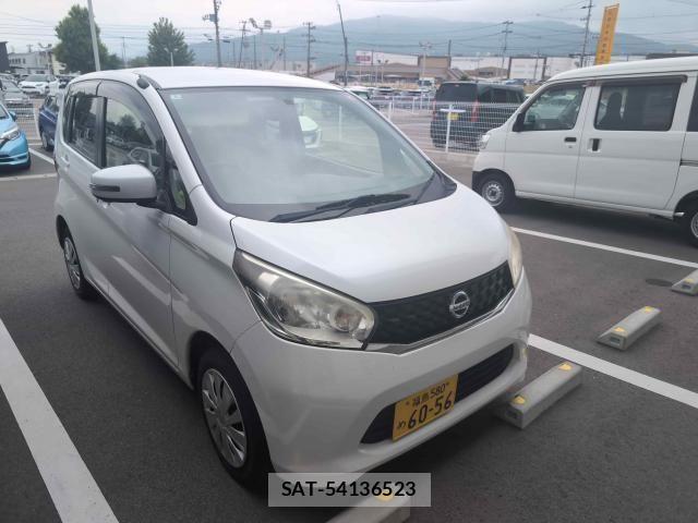 Nissan DAYZ 2014-01 8098839-0
