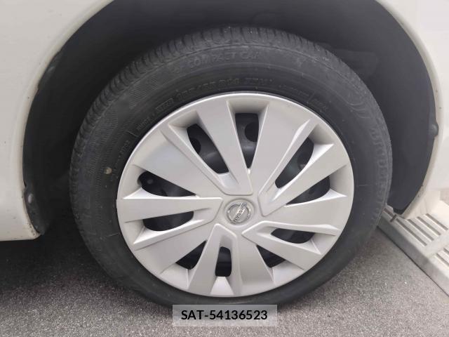 Nissan DAYZ 2014-01 8098839-11