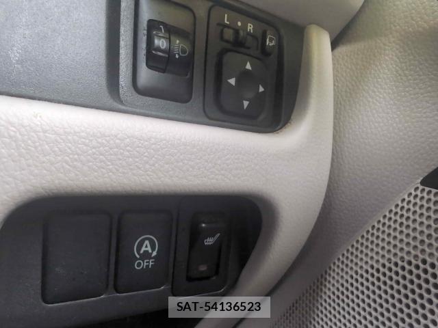 Nissan DAYZ 2014-01 8098839-6