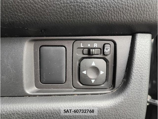 Nissan DAYZ 2014-11 8207254-9