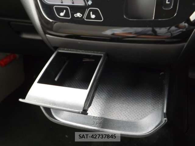 Nissan DAYZ 2023-12 8207248-19