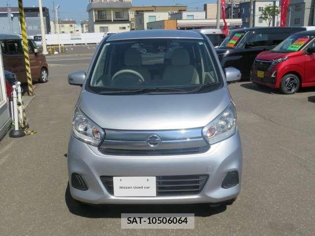 Nissan DAYZ 2017-07 8229525-21