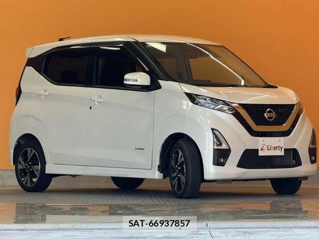 Nissan DAYZ 2021-11 8365531-10