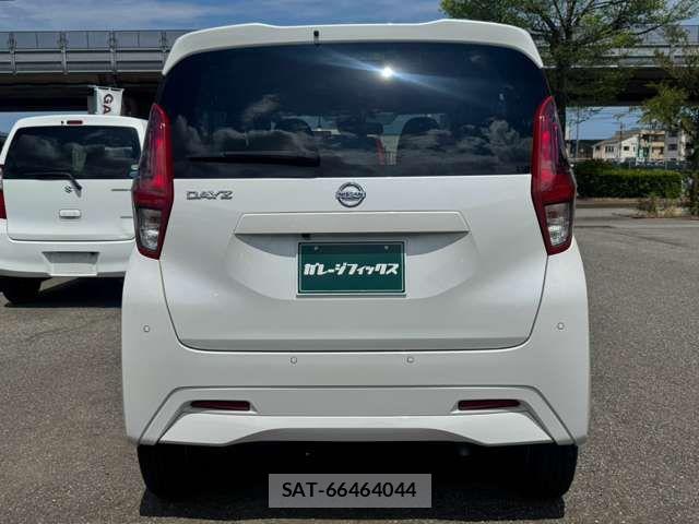 Nissan DAYZ 2022-01 8371595-10