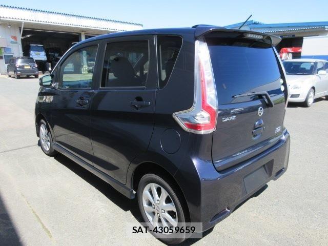 Nissan DAYZ 2017-07 8457345-6