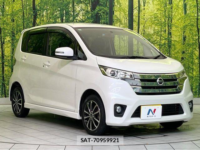 Nissan DAYZ 2014-08 8524332-15