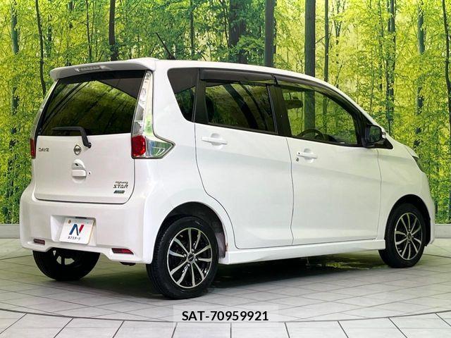 Nissan DAYZ 2014-08 8524332-16