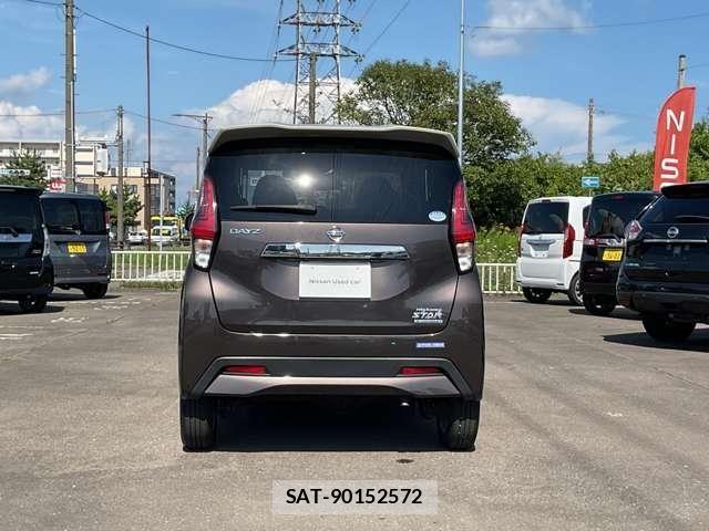 Nissan DAYZ 2021-09 8658717-23