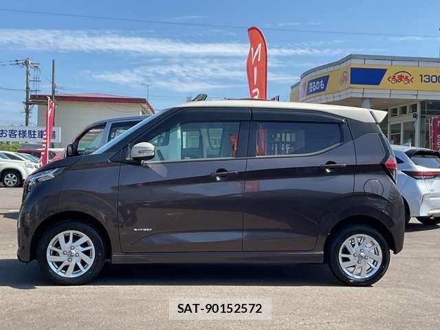 Nissan DAYZ 2021-09 8658717-24