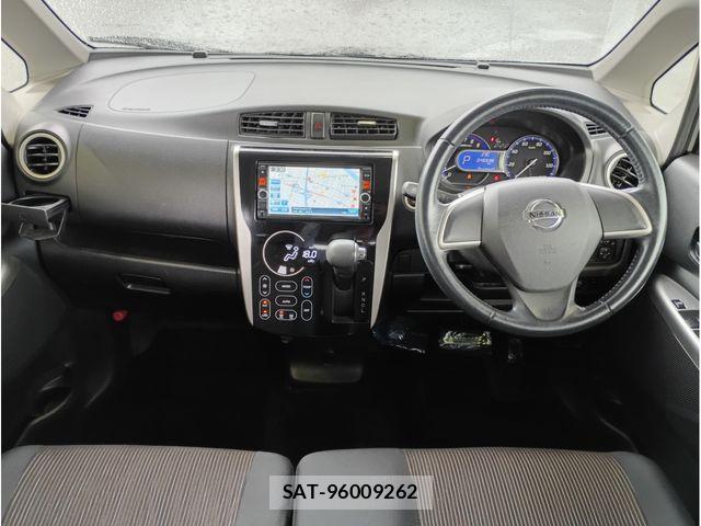 Nissan DAYZ 2013-08 8685445-2