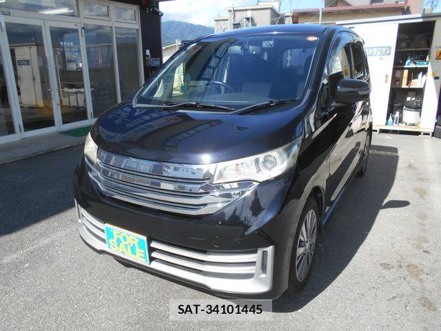 Nissan DAYZ 2013-12 8741660-2