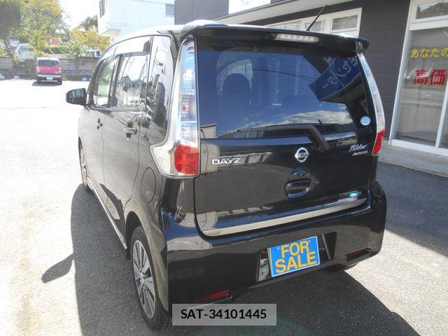 Nissan DAYZ 2013-12 8741660-3