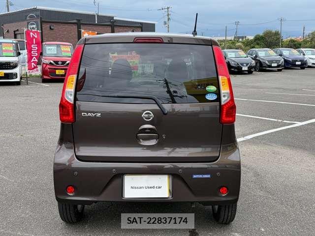 Nissan DAYZ 2018-06 8741659-17