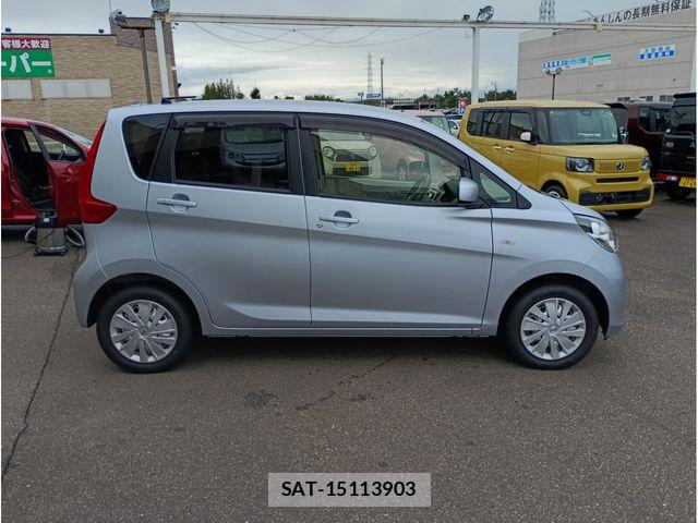 Nissan DAYZ 2015-04 8795757-3