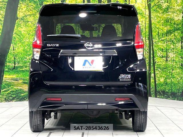 Nissan DAYZ 2020-04 8795755-15