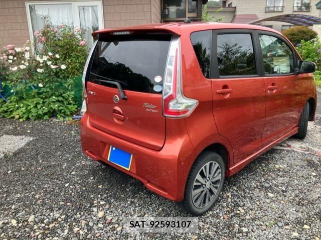 Nissan DAYZ 2017-12 8879440-5