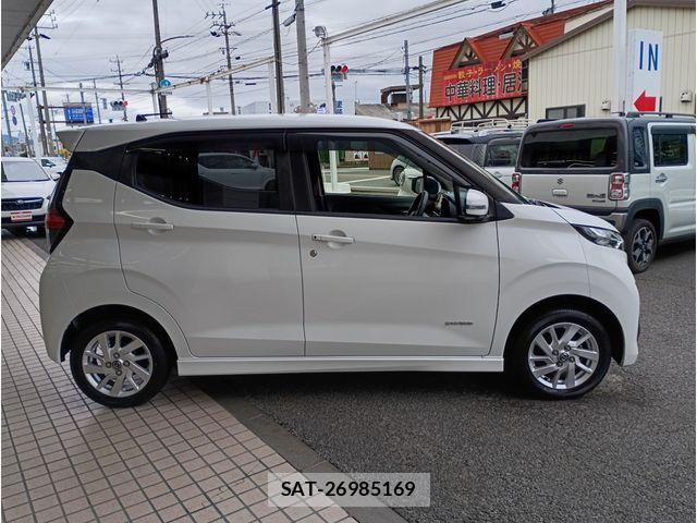 Nissan DAYZ 2019-08 8883517-3