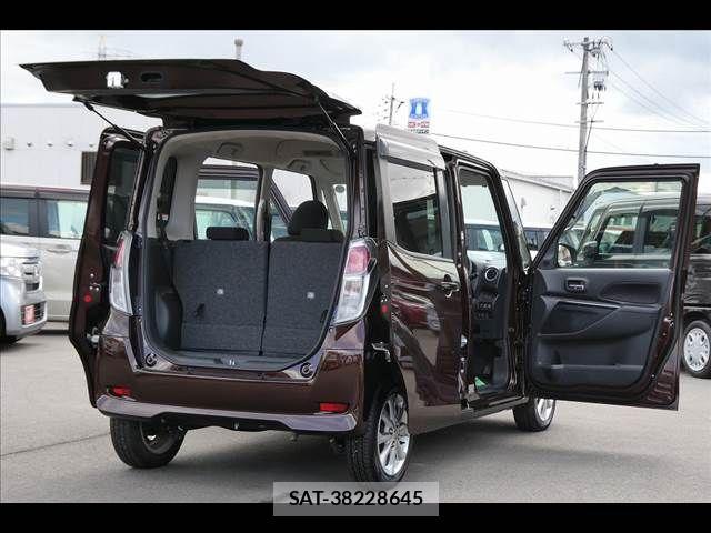 Nissan DAYZ 2017-11 507608-19