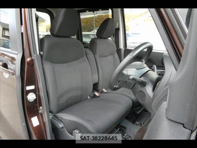 Nissan DAYZ 2017-11 507608-8