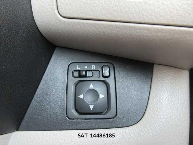 Nissan DAYZ 2016-03 977038-7