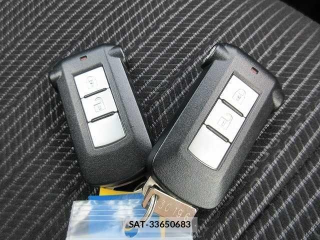 Nissan DAYZ 2018-09 1227700-17