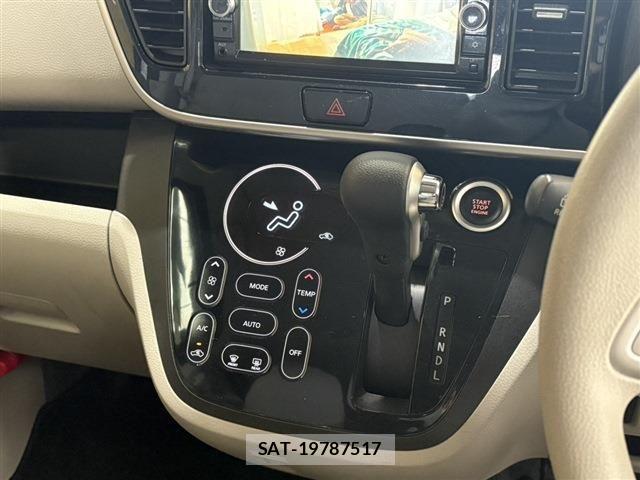 Nissan DAYZ 2014-09 2078369-9