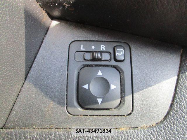 Nissan DAYZ 2017-06 3666807-9