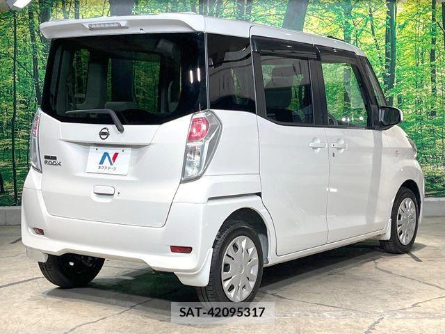 Nissan DAYZ 2017-01 3767596-17