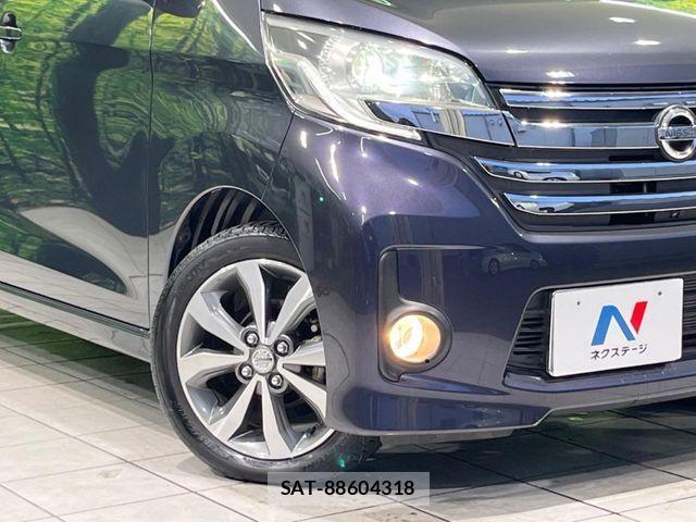 Nissan DAYZ 2015-06 4420387-11