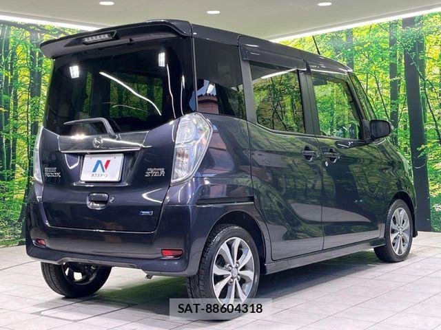 Nissan DAYZ 2015-06 4420387-16