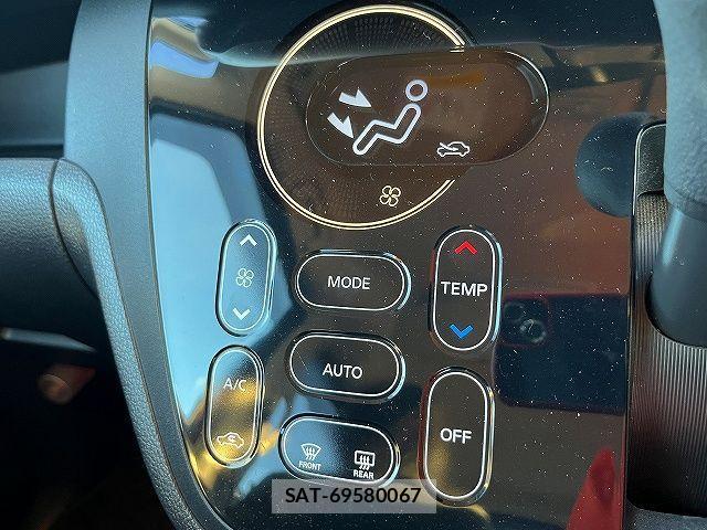 Nissan DAYZ ROOX 2014-09 4752870-14
