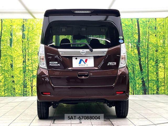Nissan DAYZ ROOX 2017-03 4752871-14