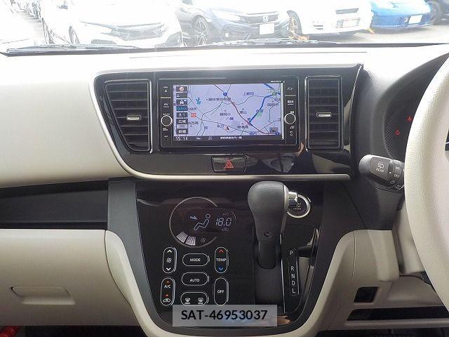 Nissan DAYZ ROOX 2018-08 4752868-13
