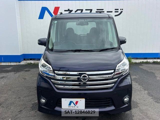 Nissan DAYZ ROOX 2014-05 5866418-14