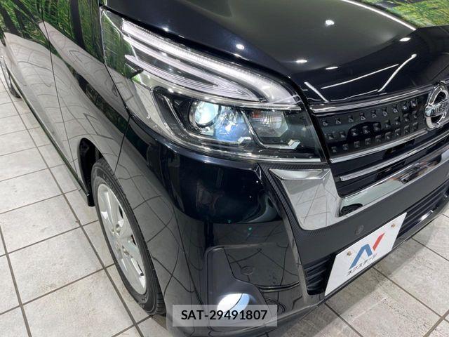 Nissan DAYZ ROOX 2019-09 5866311-11