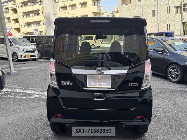 Nissan DAYZ ROOX 2017-04 6525905-16