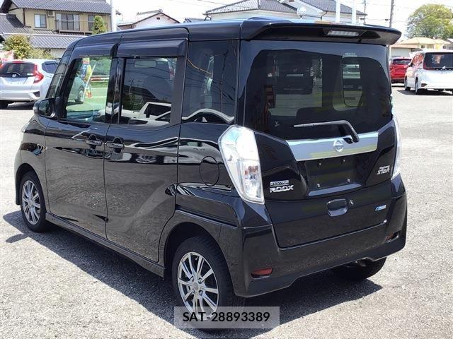 Nissan DAYZ ROOX 2015-11 6611472-6